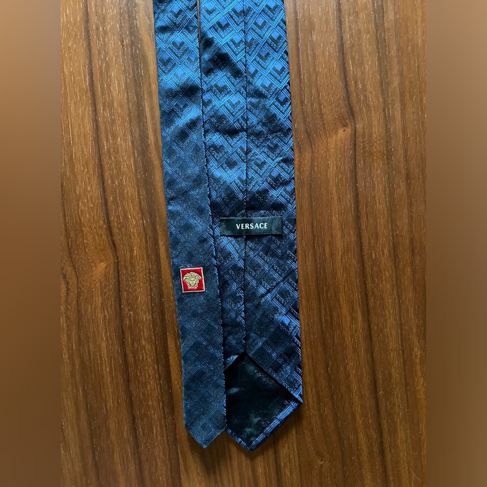 Mens Versace Tie dark blue in EUC